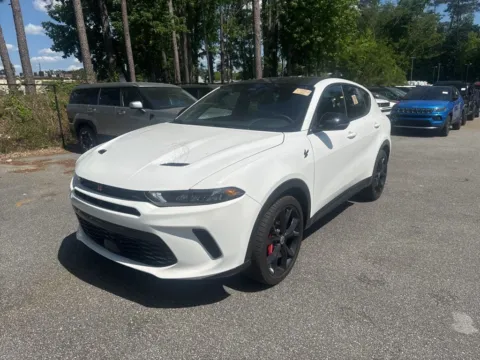 White 2025 Dodge Hornet R/T Plus for sale in Macon, GA
