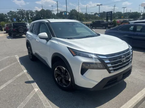 Another view of 2025 Nissan Rogue SV for sale in Macon, GA at ALM CDJR Macon
