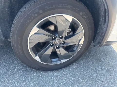 More photos of 2025 Nissan Rogue SV at ALM CDJR Macon, GA