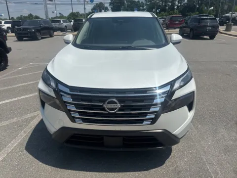 Photos of 2025 Nissan Rogue SV for sale in Macon, GA at ALM CDJR Macon