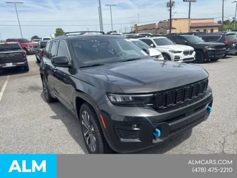 More photos of 2023 Jeep Grand Cherokee Overland 4xe at ALM CDJR Macon, GA