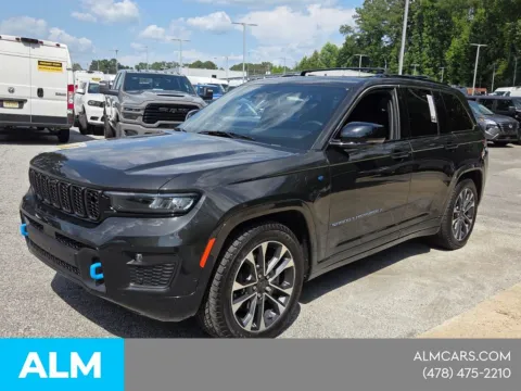 More photos of 2023 Jeep Grand Cherokee Overland 4xe at ALM CDJR Macon, GA
