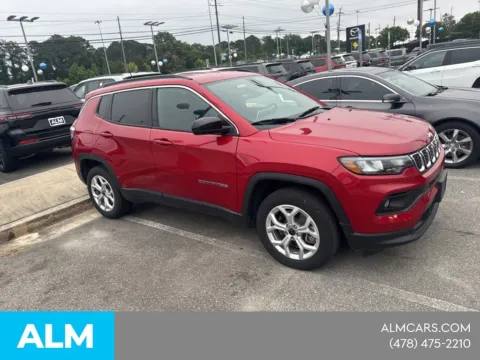 More photos of 2025 Jeep Compass Latitude at ALM CDJR Macon, GA