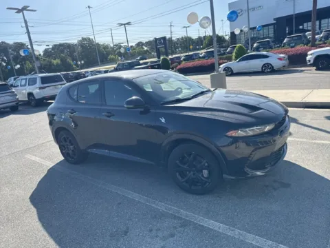 More photos of 2024 Dodge Hornet R/T at ALM CDJR Macon, GA