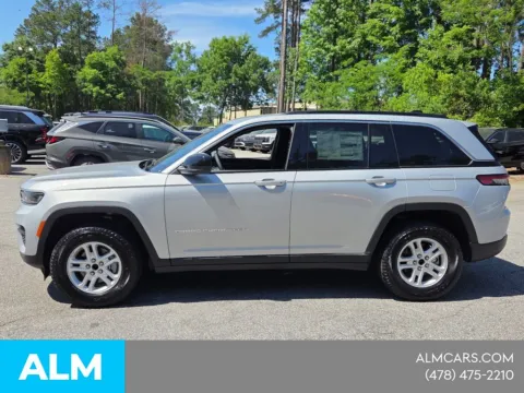 More photos of 2025 Jeep Grand Cherokee Laredo at ALM CDJR Macon, GA