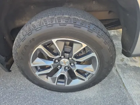 More photos of 2024 Chevrolet Silverado 1500 LT at ALM CDJR Macon, GA