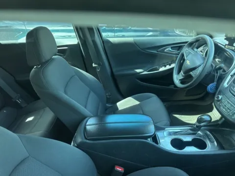 Another view of 2021 Chevrolet Malibu LT for sale in Macon, GA at ALM CDJR Macon