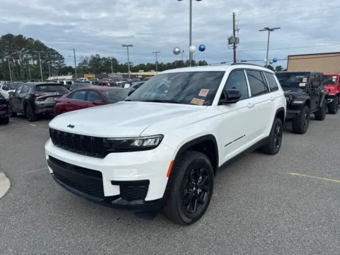 White 2025 Jeep Grand Cherokee L Altitude X for sale in Macon, GA
