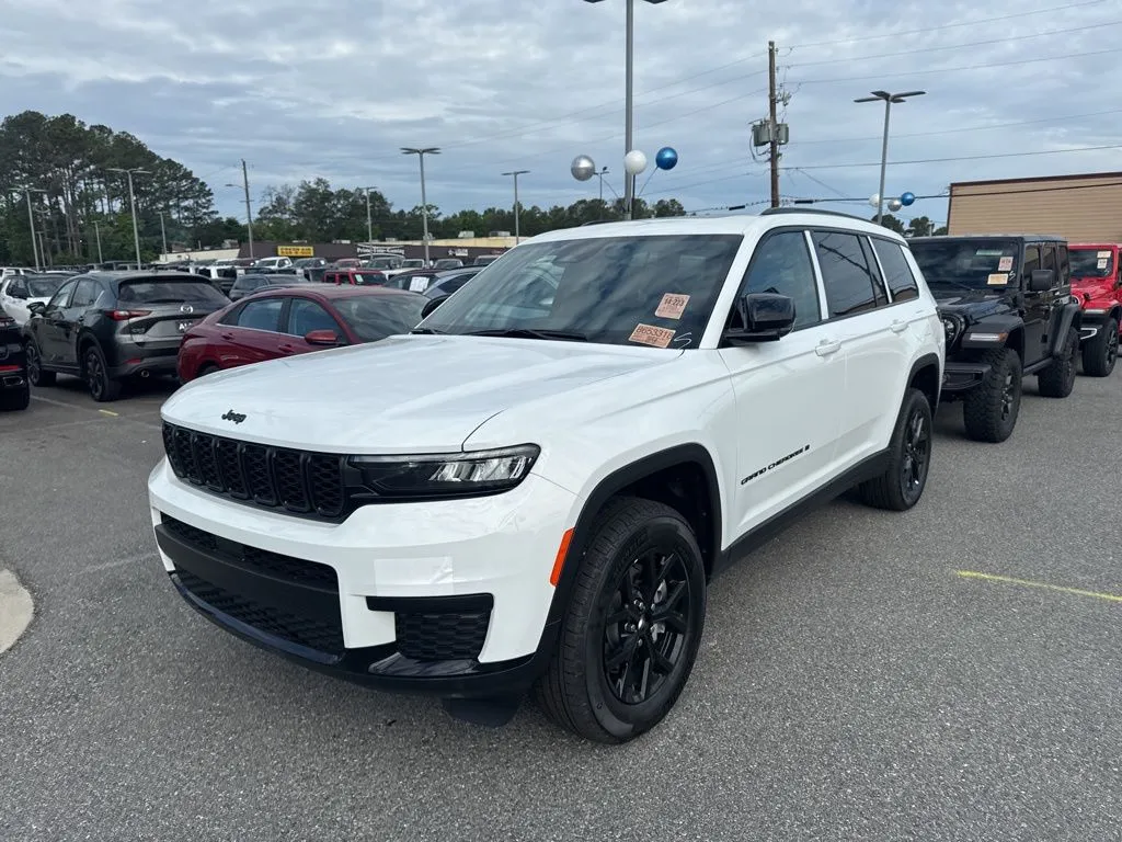 White 2025 Jeep Grand Cherokee L Altitude X for sale in Macon, GA
