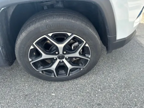 More photos of 2025 Jeep Compass Limited at ALM CDJR Macon, GA