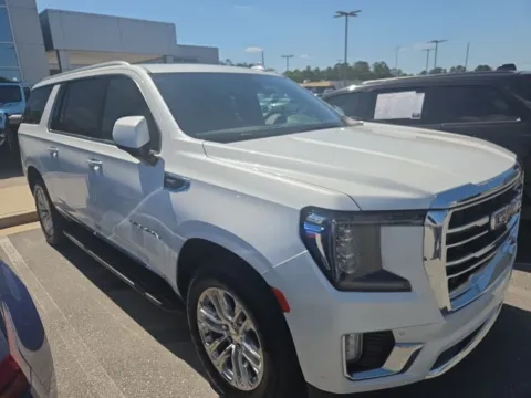 Another view of 2023 GMC Yukon XL SLT for sale in Macon, GA at ALM CDJR Macon