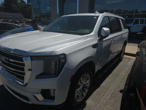White 2023 GMC Yukon XL SLT for sale in Macon, GA