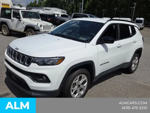 Another view of 2025 Jeep Compass Latitude for sale in Macon, GA at ALM CDJR Macon