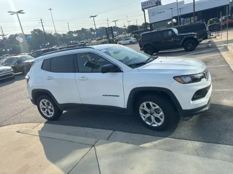 More photos of 2025 Jeep Compass Latitude at ALM CDJR Macon, GA