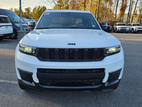 Photos of 2025 Jeep Grand Cherokee L Limited for sale in Macon, GA at ALM CDJR Macon