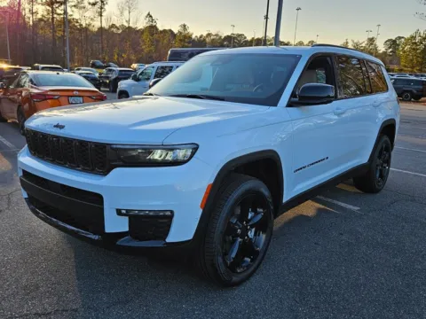 Another view of 2025 Jeep Grand Cherokee L Limited for sale in Macon, GA at ALM CDJR Macon