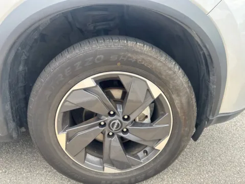 More photos of 2025 Nissan Rogue SV at ALM CDJR Macon, GA