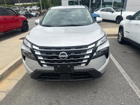 Photos of 2025 Nissan Rogue SV for sale in Macon, GA at ALM CDJR Macon