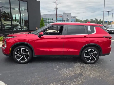More photos of 2024 Mitsubishi Outlander SE at ALM CDJR Macon, GA
