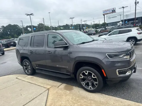 More photos of 2023 Jeep Wagoneer Series III at ALM CDJR Macon, GA
