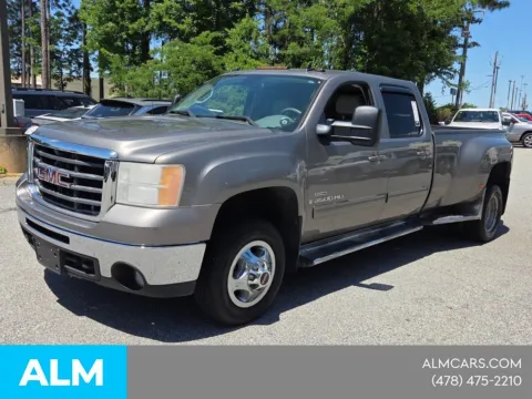 More photos of 2008 GMC Sierra 3500HD SLT at ALM CDJR Macon, GA
