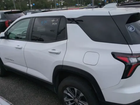 More photos of 2025 Chevrolet Equinox LT at ALM CDJR Macon, GA