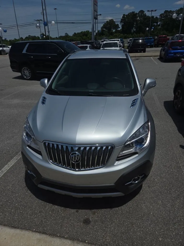 2016 Buick Encore Convenience's photo