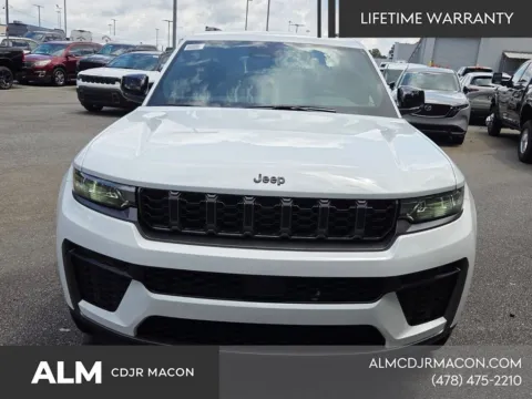 Another view of 2026 Jeep Grand Cherokee L Altitude for sale in Macon, GA at ALM CDJR Macon