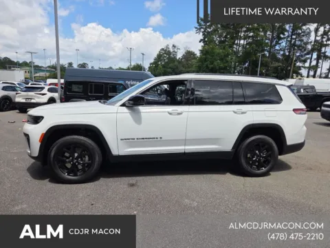 More photos of 2026 Jeep Grand Cherokee L Altitude at ALM CDJR Macon, GA