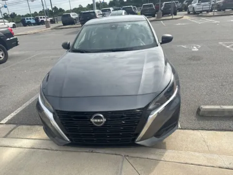 Photos of 2025 Nissan Altima 2.5 SV for sale in Macon, GA at ALM CDJR Macon