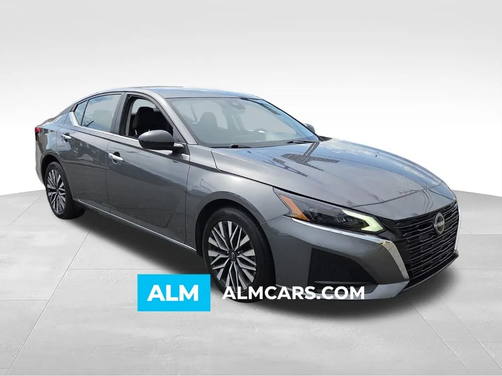 2025 Nissan Altima