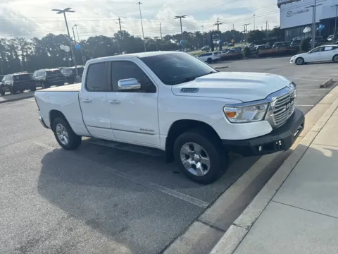 More photos of 2019 Ram 1500 Big Horn/Lone Star at ALM CDJR Macon, GA