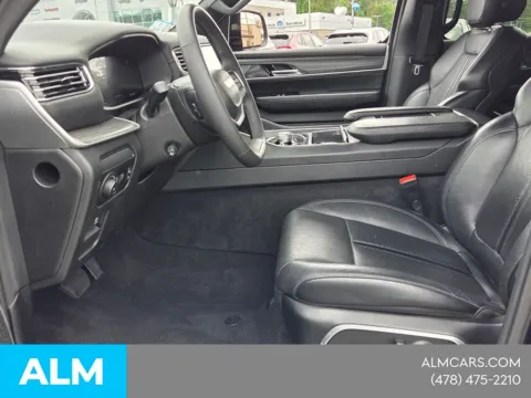 More photos of 2024 Jeep Wagoneer L Series II at ALM CDJR Macon, GA