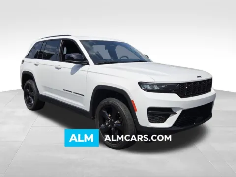 White 2023 Jeep Grand Cherokee Altitude for sale in Macon, GA