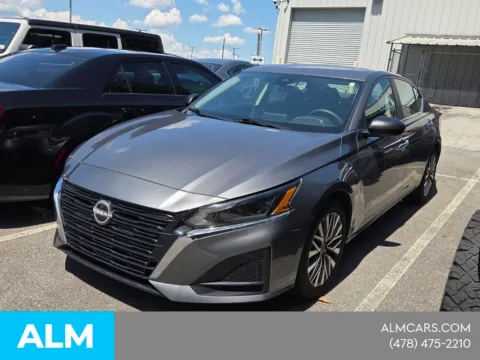 Another view of 2025 Nissan Altima 2.5 SV for sale in Macon, GA at ALM CDJR Macon