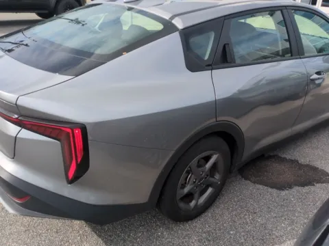 More photos of 2025 Kia K4 LXS at ALM CDJR Macon, GA