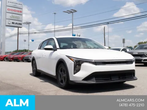 Photos of 2025 Kia K4 LXS for sale in Macon, GA at ALM CDJR Macon