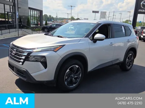 More photos of 2024 Nissan Rogue SV at ALM CDJR Macon, GA