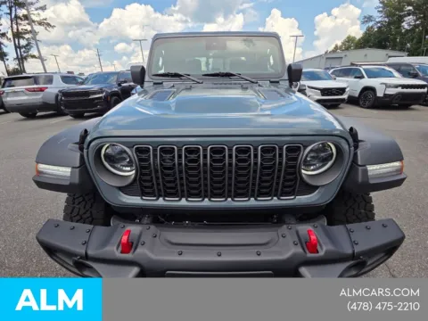 Photos of 2025 Jeep Gladiator Rubicon for sale in Macon, GA at ALM CDJR Macon