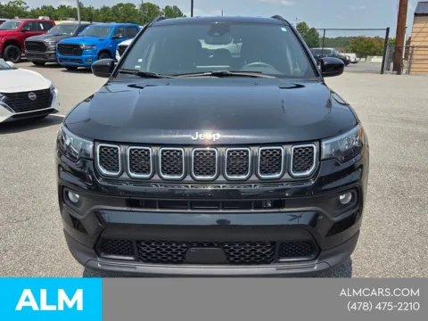 Photos of 2024 Jeep Compass Latitude for sale in Macon, GA at ALM CDJR Macon
