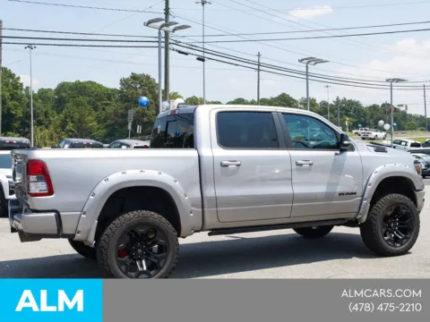 More photos of 2022 Ram 1500 Big Horn/Lone Star at ALM CDJR Macon, GA