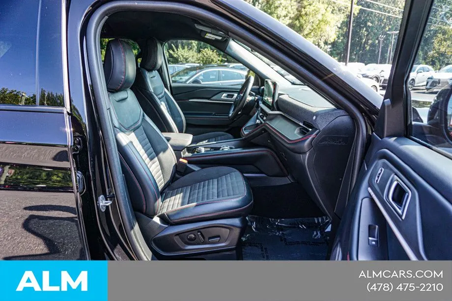 2025 Ford Explorer ST-LINE - Photo 21