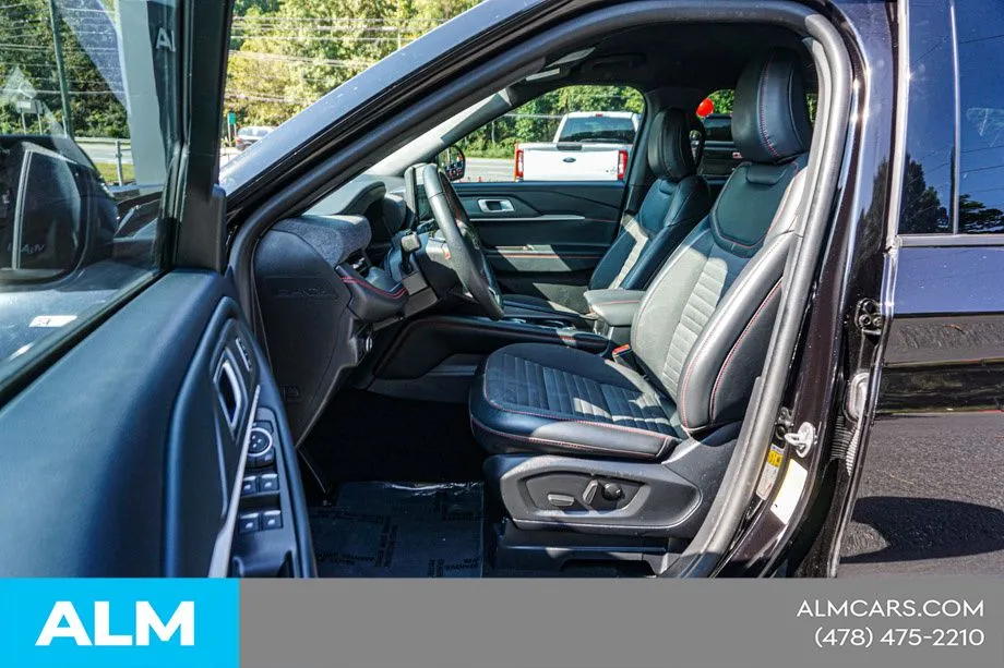 2025 Ford Explorer ST-LINE - Photo 16