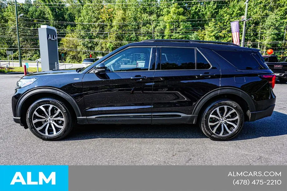 2025 Ford Explorer ST-LINE - Photo 6