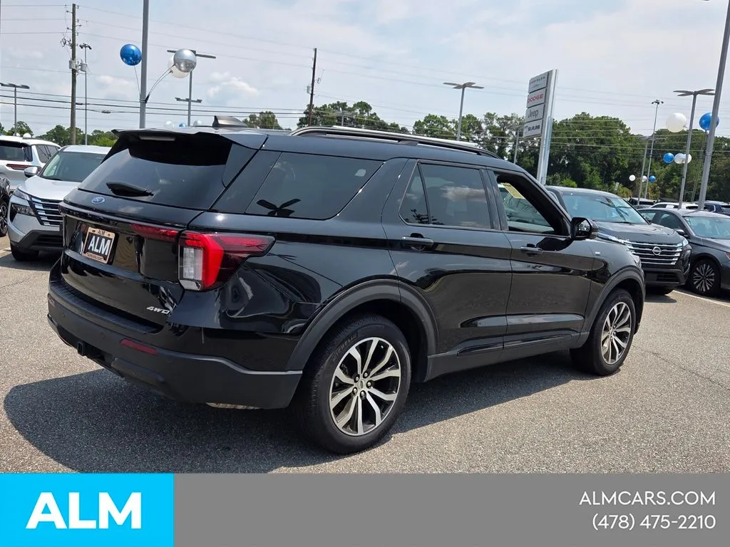 2025 Ford Explorer ST-LINE - Photo 15