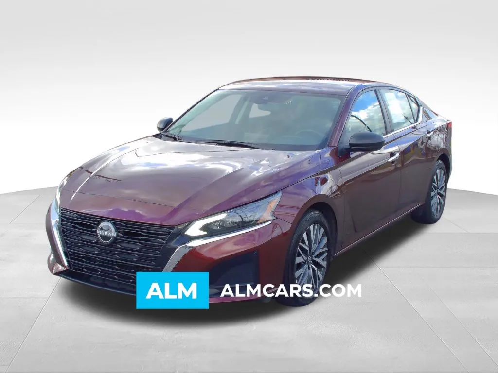 2025 Nissan Altima