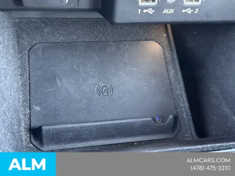 More photos of 2023 Jeep Wagoneer Series II at ALM CDJR Macon, GA