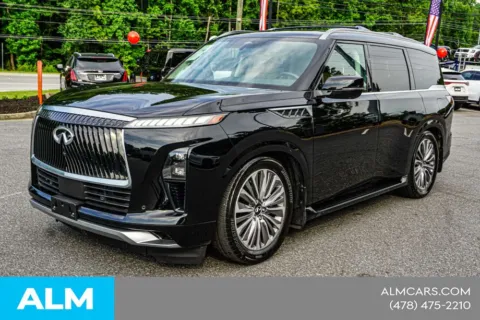 Photos of 2025 INFINITI QX80 LUXE for sale in Macon, GA at ALM CDJR Macon