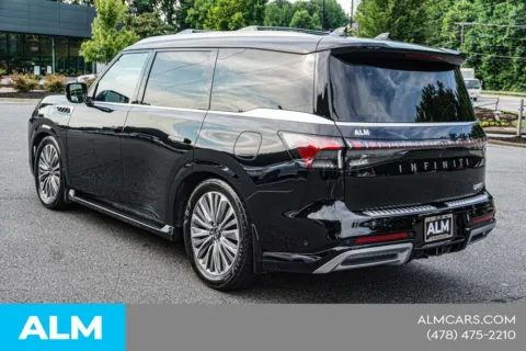 More photos of 2025 INFINITI QX80 LUXE at ALM CDJR Macon, GA