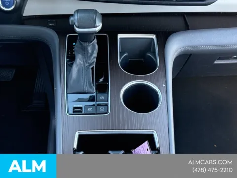 More photos of 2024 Toyota Sienna XLE at ALM CDJR Macon, GA